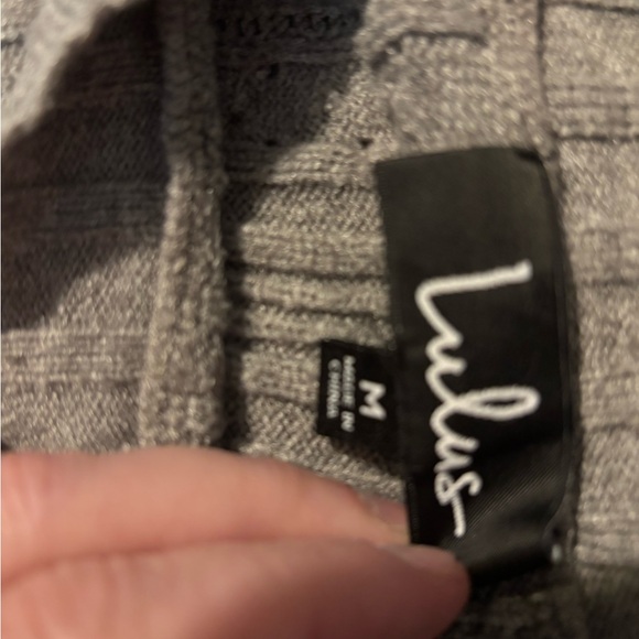 Lulu's Gray Off-the-Shoulder Ribbed Sweater - Picture 2 of 5